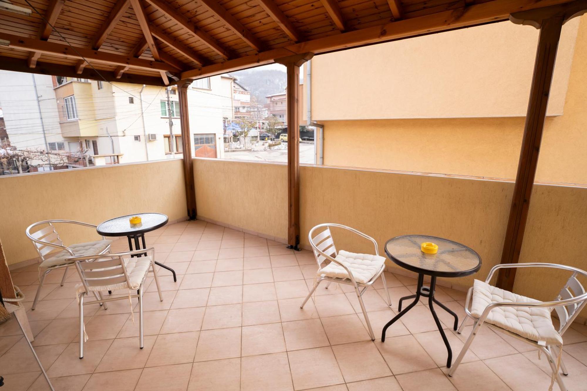 פטריך Guest House Traikovi מראה חיצוני תמונה