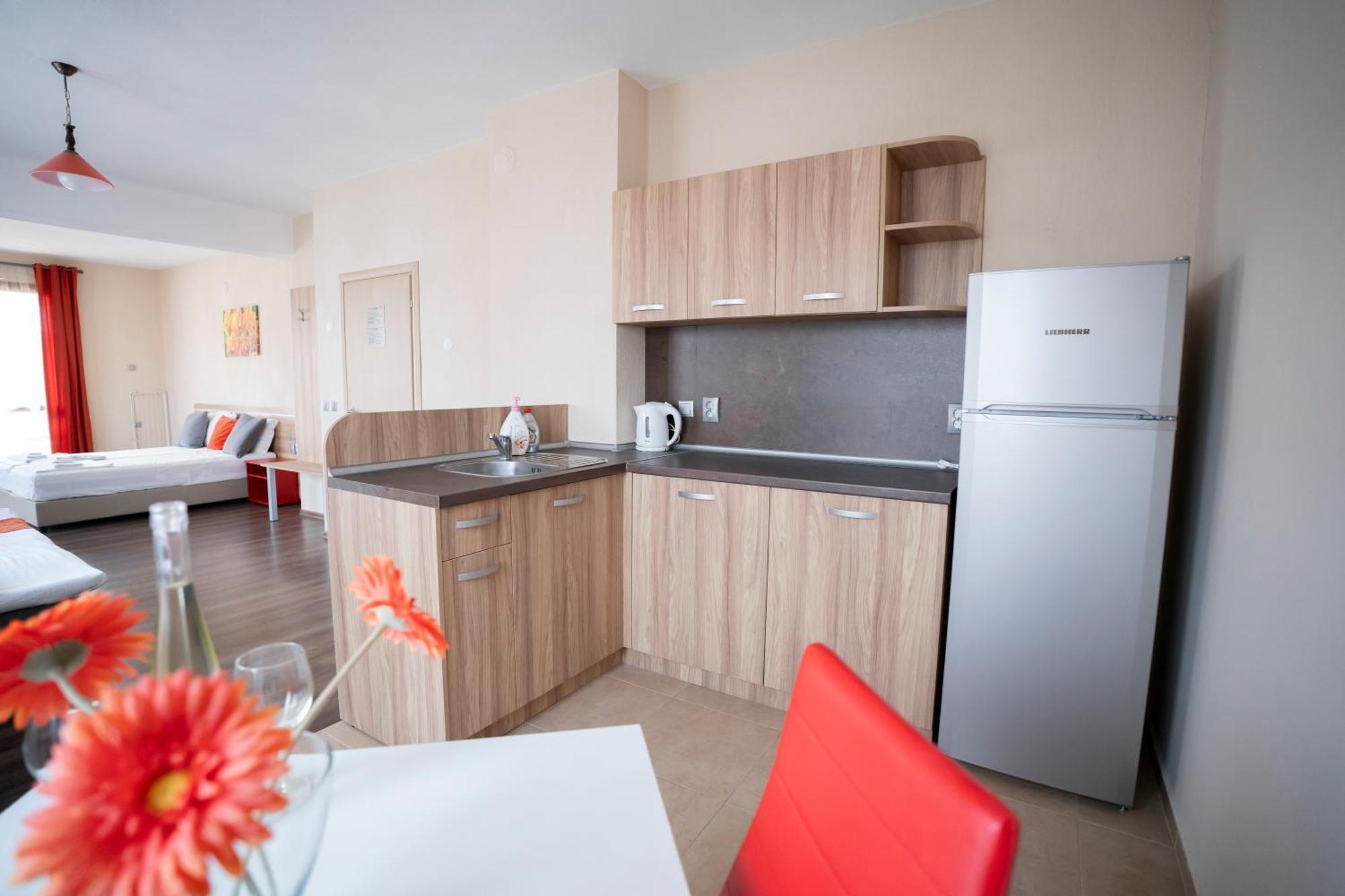 פטריך Guest House Traikovi מראה חיצוני תמונה