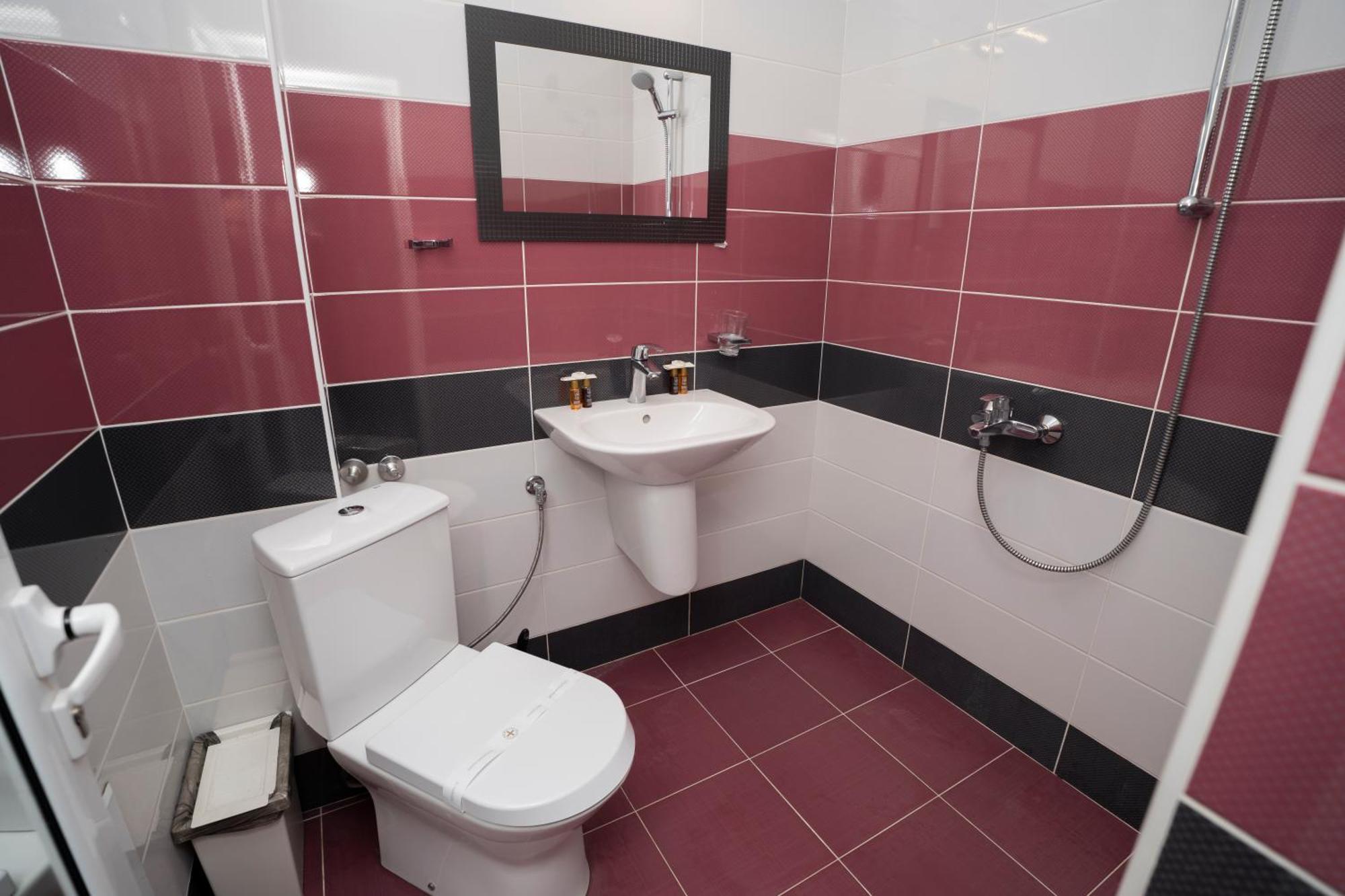פטריך Guest House Traikovi מראה חיצוני תמונה