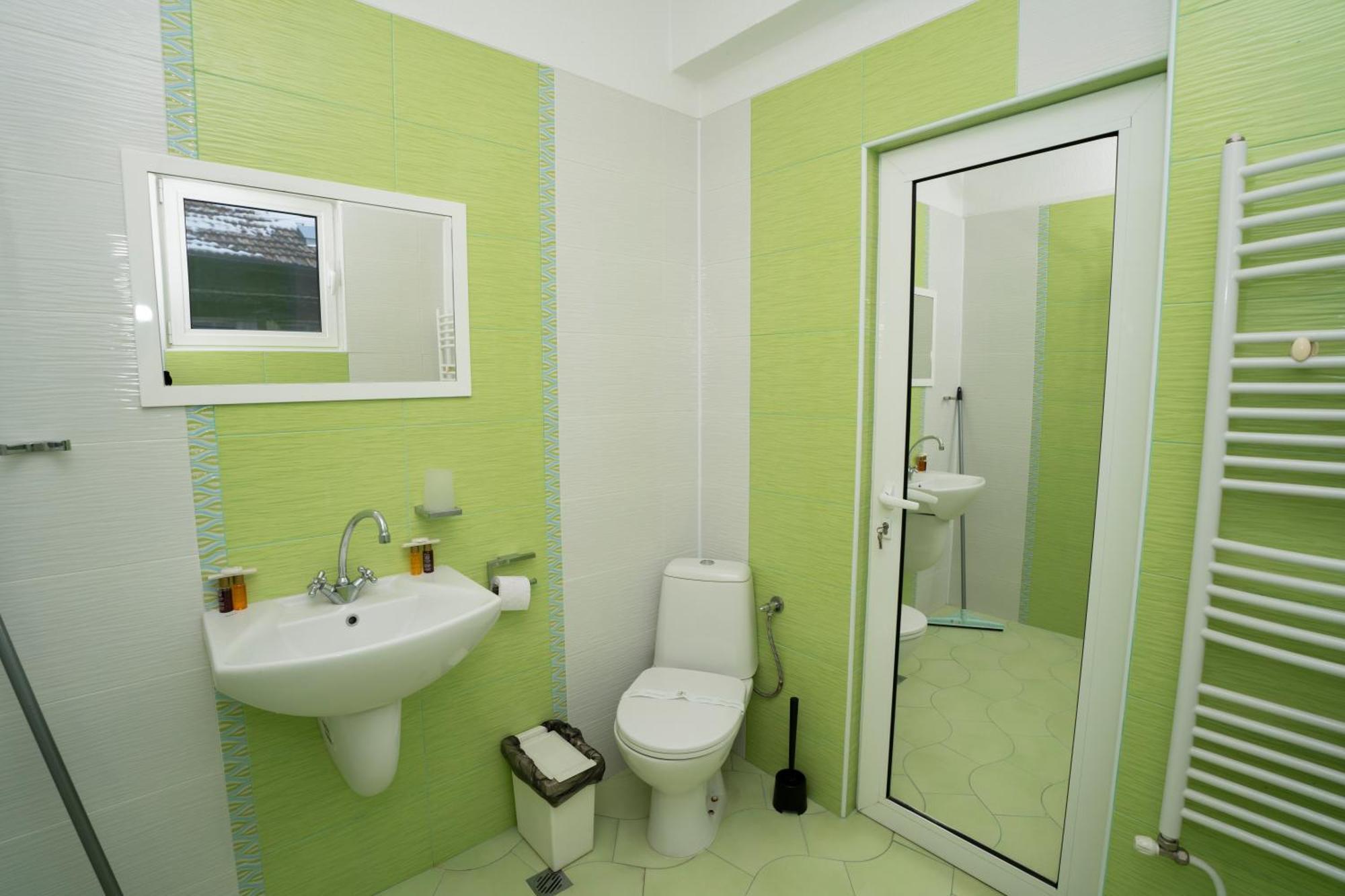 פטריך Guest House Traikovi מראה חיצוני תמונה