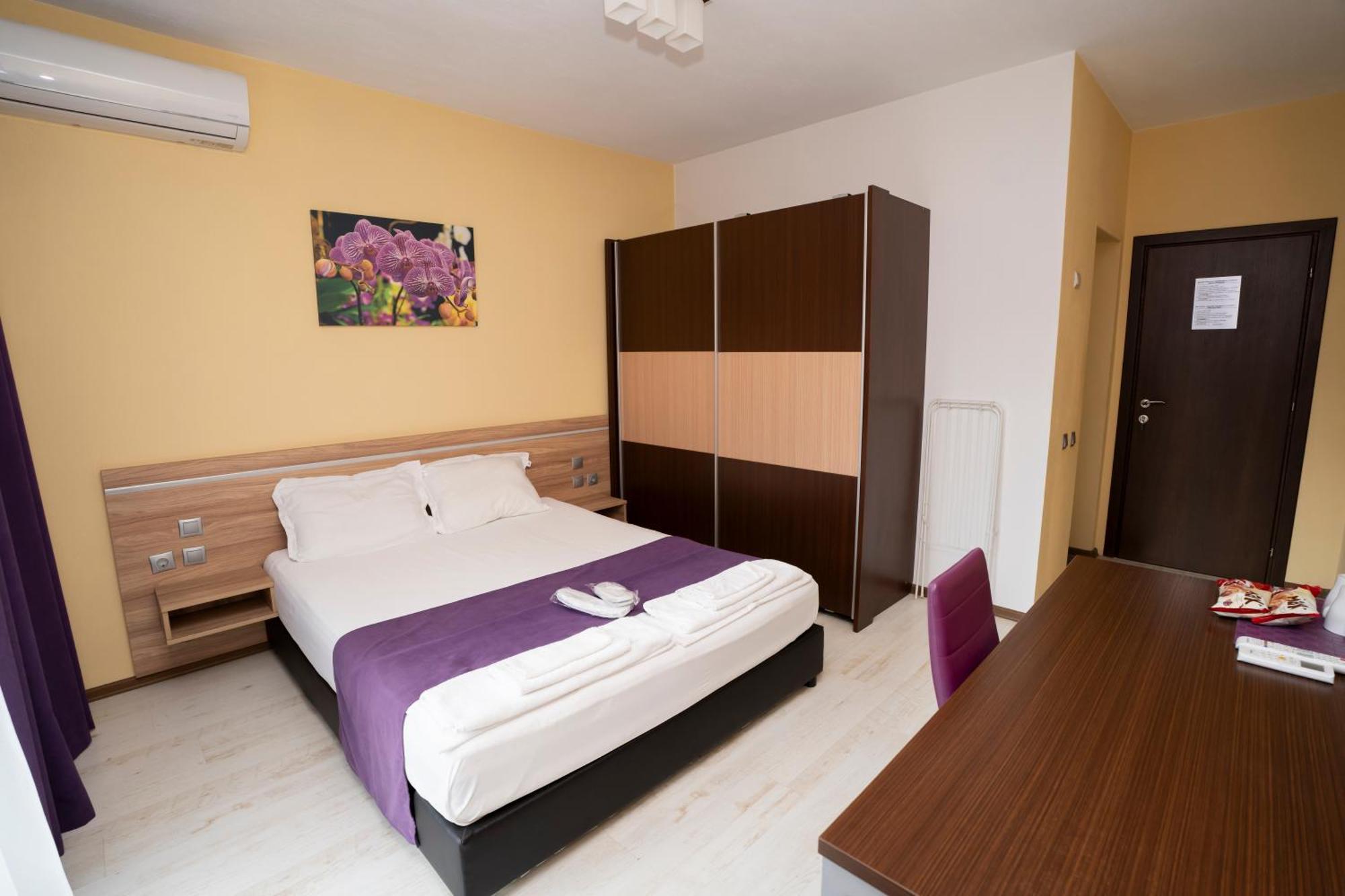 פטריך Guest House Traikovi מראה חיצוני תמונה