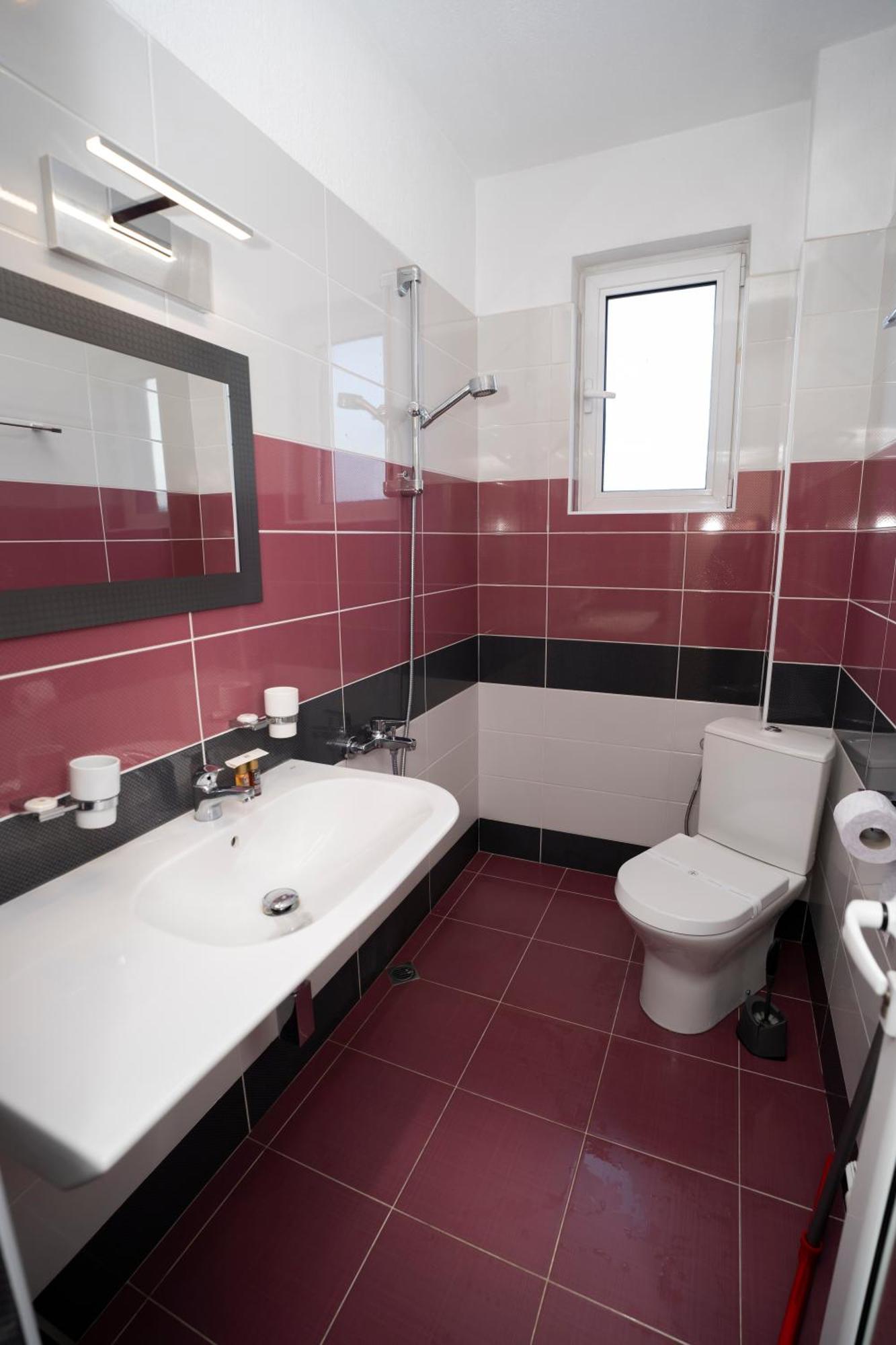 פטריך Guest House Traikovi מראה חיצוני תמונה
